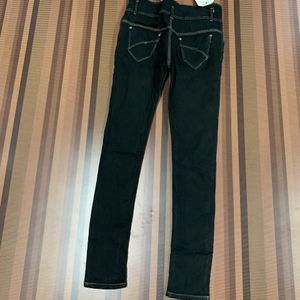 O-18 Size 28 Women Denim Jeans