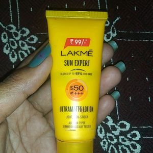 Lakme Sun Expert 50++