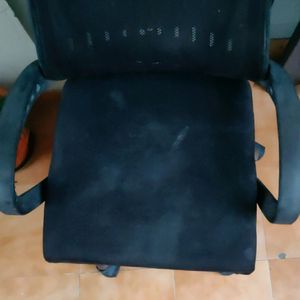 !!PRICE DROP!! Office Chair