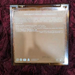 Huda Beauty Nude Obsession - Medium Palette