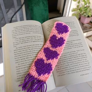 Crochet handmade bookmark