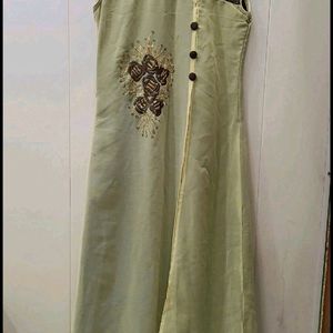 Ethenic Long Kurti With Leggings (Women)