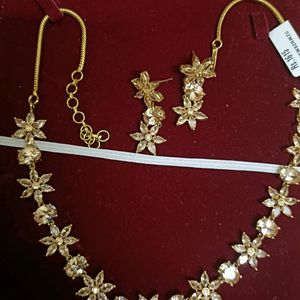 Golden Ad Stones Necklace With Earings