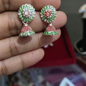 Small Jhumki VERY Beautiful