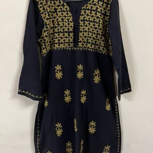 Chikan Kurti