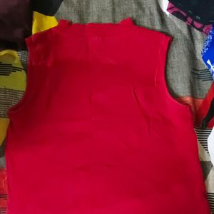 Red Sleeveless Crop Top