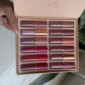 Super Nude Shade Lipstick Box