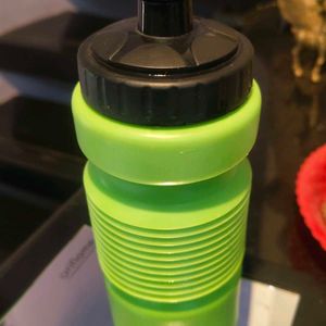 Magic Expandable Bottle / Sipper