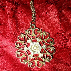 Snowflake Pendant Necklace