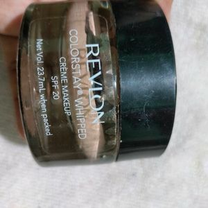 Revlon Whipped Creme Make up