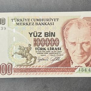 Sale. 100000 Lira Turkey Rare