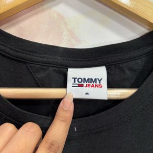 Tommy Hilfiger T Shirt