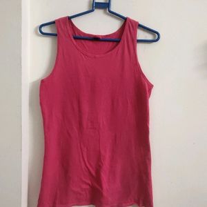 Women camisole Pink color