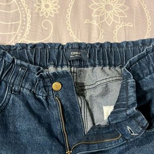 Loose Fit Jeans