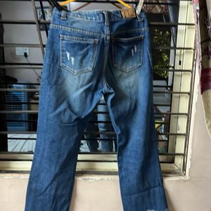 Trendy Rugged Jeans For Women