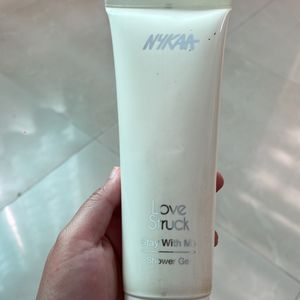 Nykaa Love Struck Shower Gel