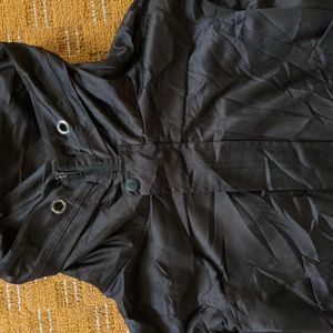 BLACK HEAVY JACKET