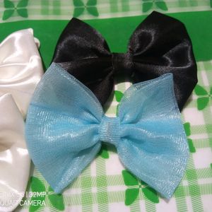 Bow Clips 4 Pcs