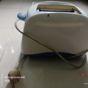 Unsed- Bajaj Majesty Easy Pro Toaster