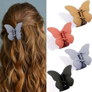 HAIR CLIPS FOR WOMEN