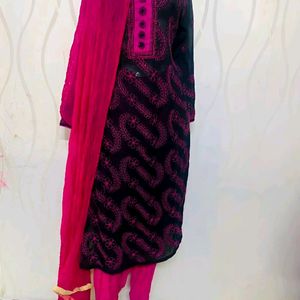 Lakhnavi Kurti