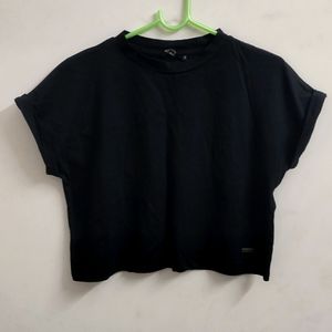 Roadster Black Solid Boxy Top👕