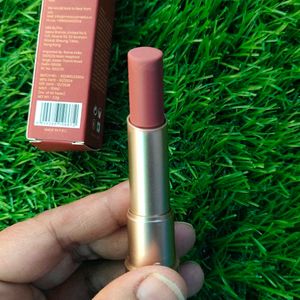 Matte Nude Lipstick From Mars