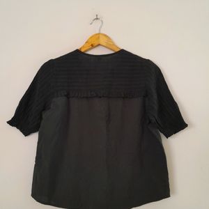 Korean Black Top (Women's)