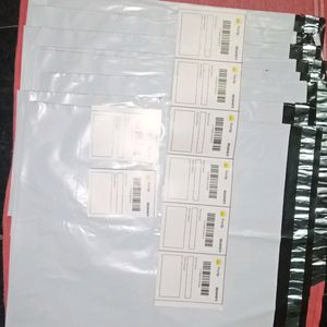 8shipping Labels 🏷️ And Bags 🛍️