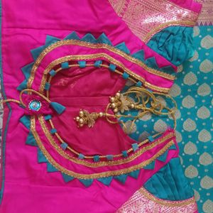 Most Beautiful Wedding Saree With Designar Blause