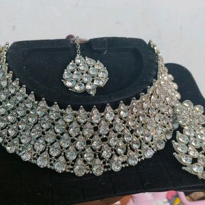 Silver Necklace Set With Earing And Mangtika