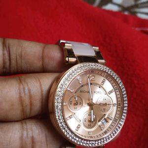 Michael Kors premium watch for her ❤️