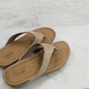 Mochi Comfortable No 39 low Wedges