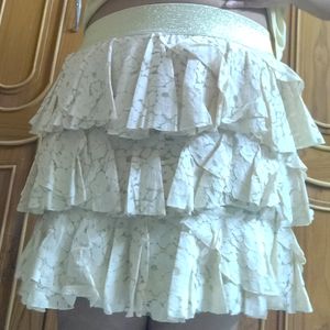 Brand New 32-34" Waist Cream Ruffle Skirt