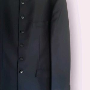 Raymond Blazer, (Chest 40,length 34)