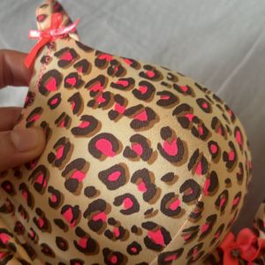 Neon Pink Cheetah Print Push-up Bra