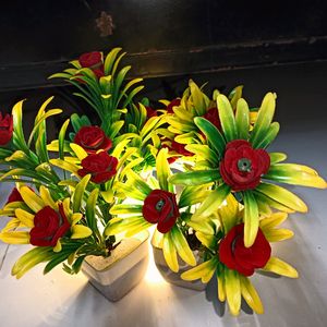 4 Artificial Flowers Pot