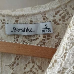 Bershka Beautiful Lace Dress