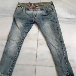 Jogger Jeans