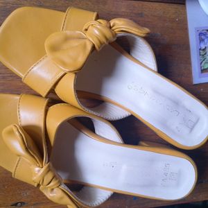 Offer 550 Size 2, (34) 21-22 Cm