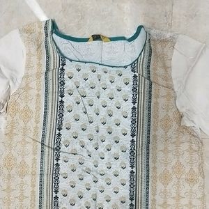 Aurelia Kurta