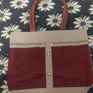 New Women's Hand Bag