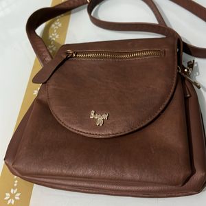 sling leather purse