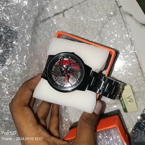 V9 Rotating Alloy Wheel Watch Totally New