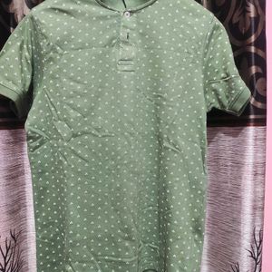 Green Sold Half Sleeve Polo Tshirt