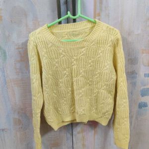 Crop Yellow 💛 Sweater