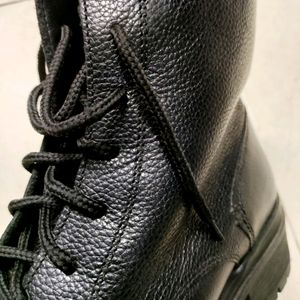 5th Avenue Genuine Leather Boots