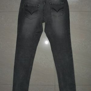 faded black skinny jeans