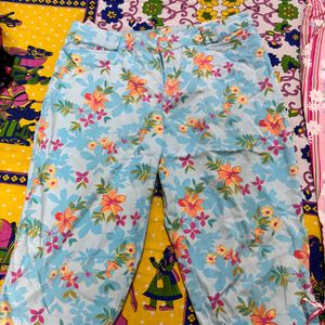 Combo Flower Printed Capris