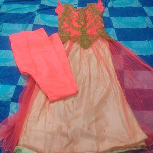 Gown Price On Special Offer - 799 Rupees